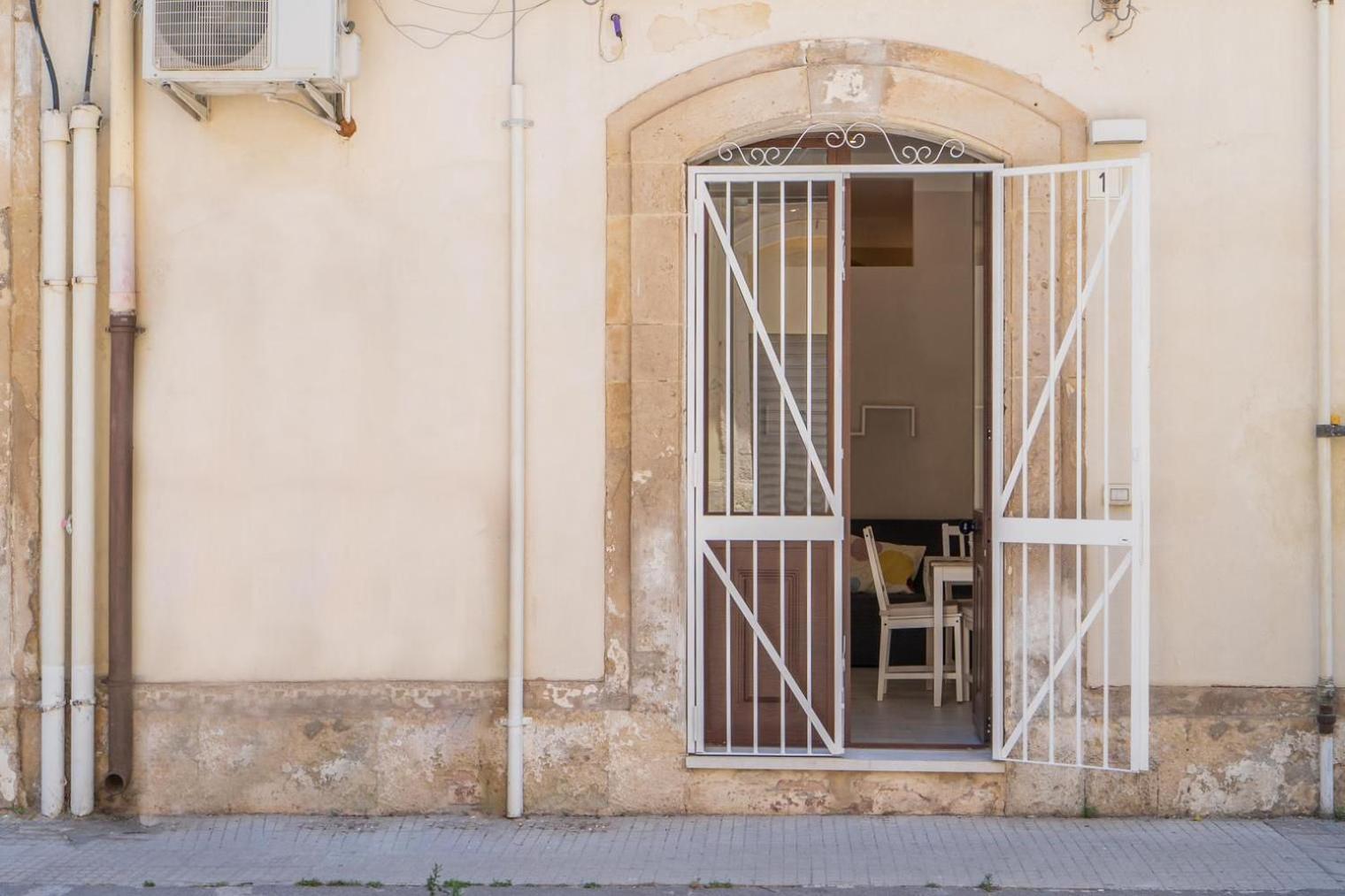 דירות סירקוזה Casa Lukia מראה חיצוני תמונה